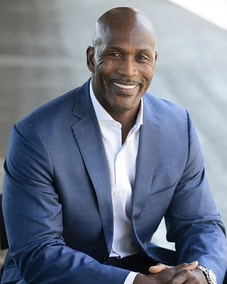 Portrait of Eric Boles, Peak Performance & Team Dynamics