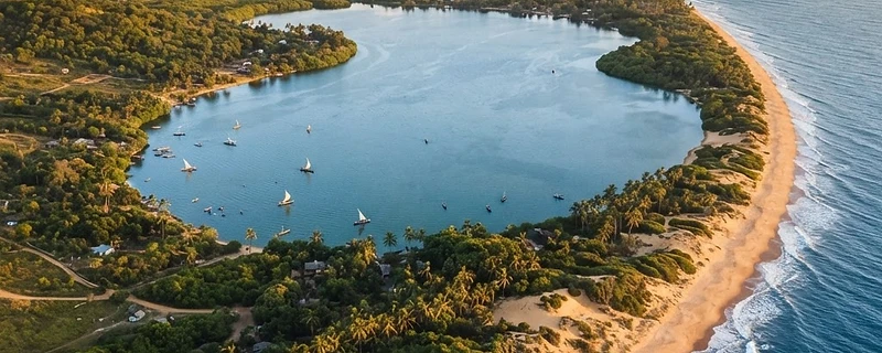Quissico and Lake Poelela: Where the Lakes Meet the Sea