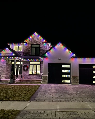 Modern Home — RGB + Warm White — GoBright permanent lighting installation