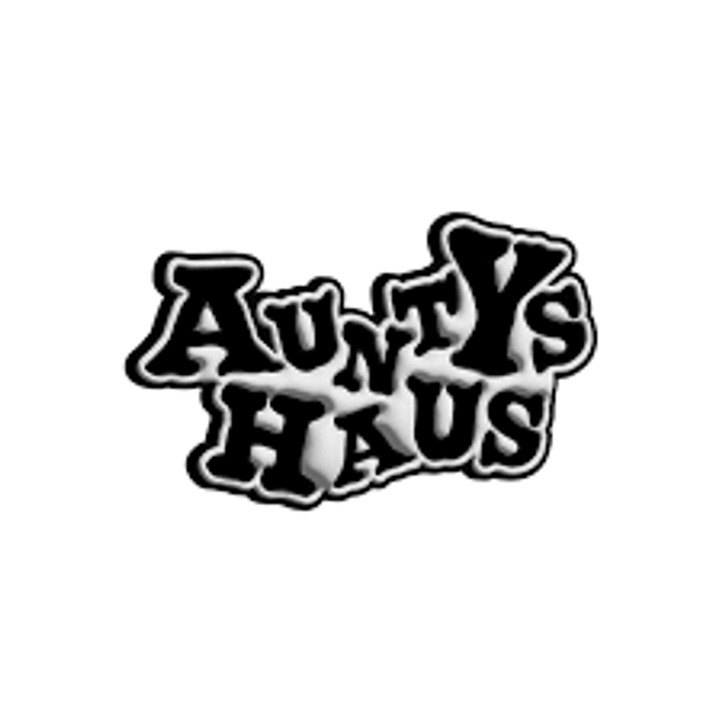 Aunty's Haus