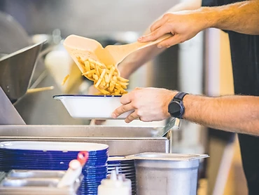 Service des frites maison