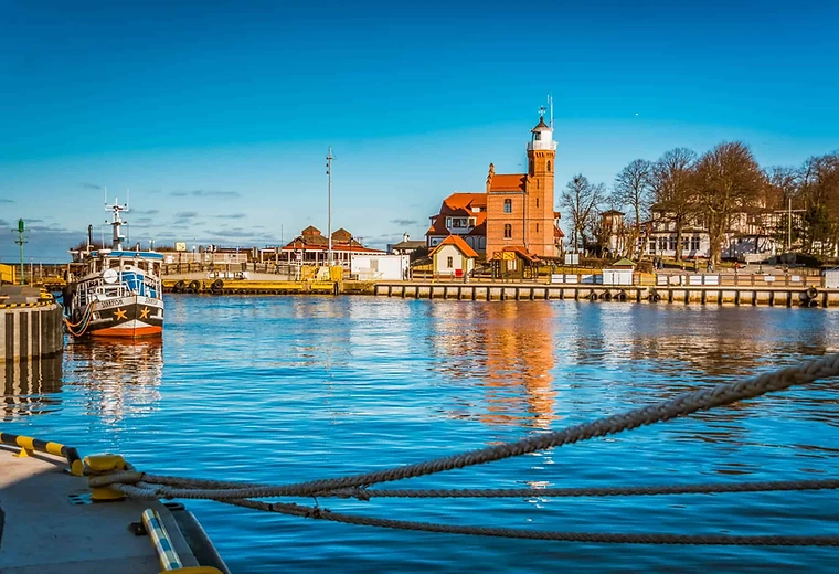 Ustka – port, promenada i zabytki