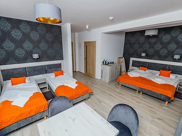 Pokoje i apartamenty 9