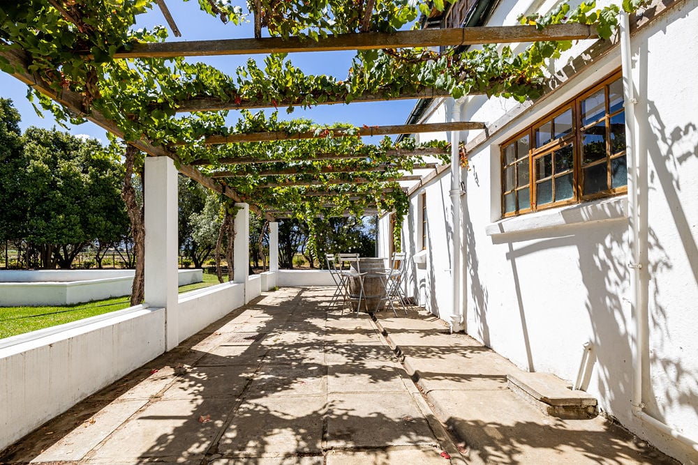 Self-catering cottages — photo 1