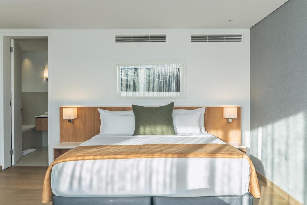 Deluxe Double Room — photo 1