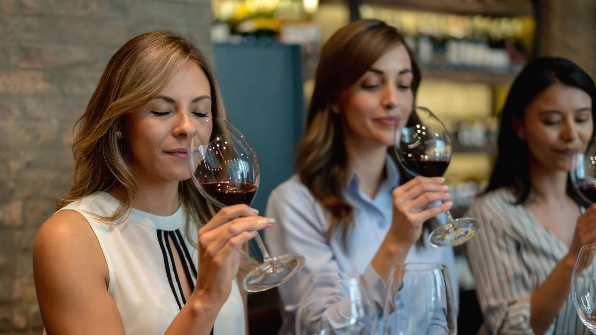 Beginner’s Guide to Wine Tasting: How to Taste Wine Like a Pro
