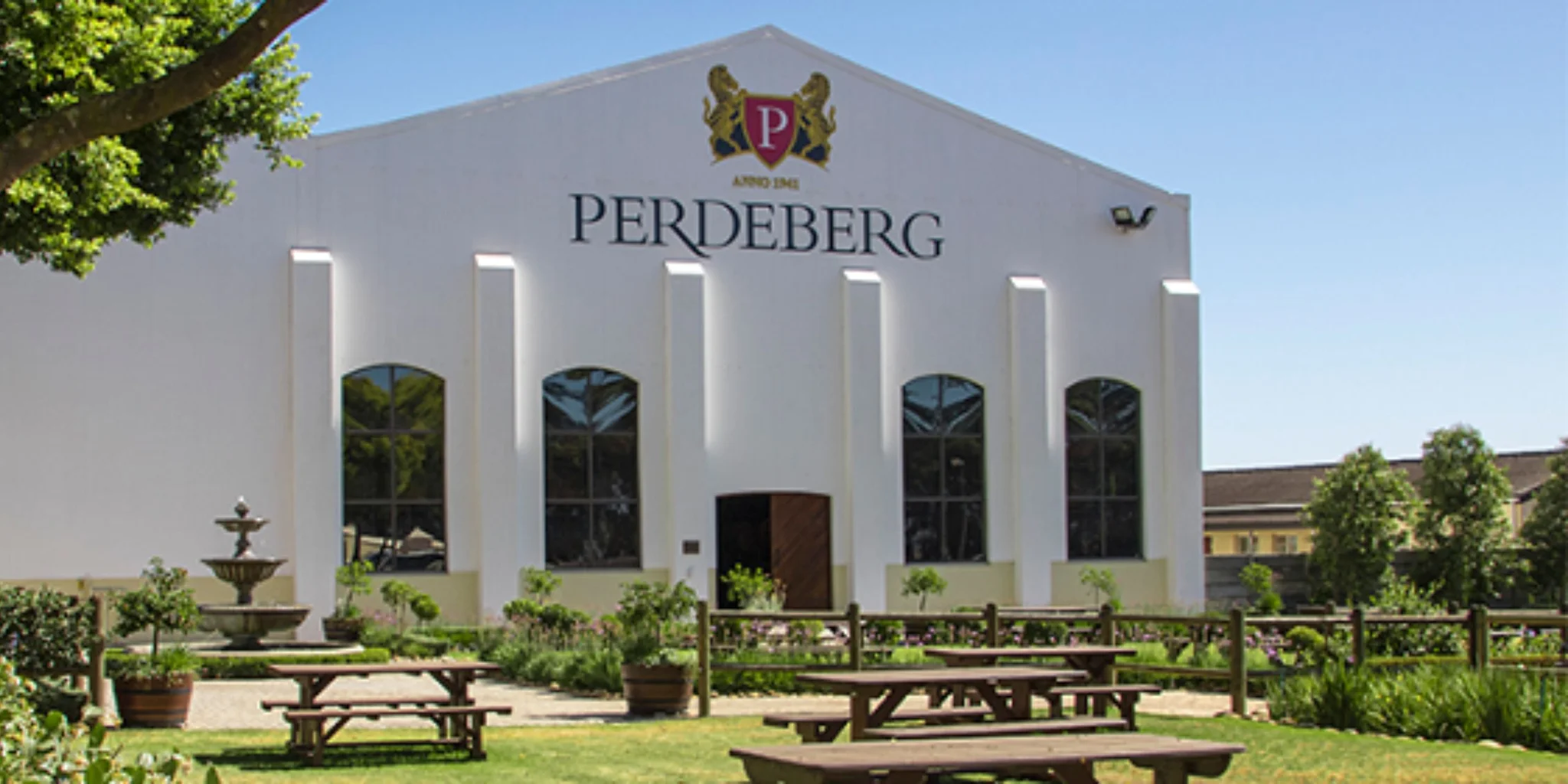 Top Wine Farms in Paarl: Perdeberg
