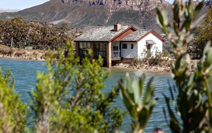 Dam House Cottage — photo 1