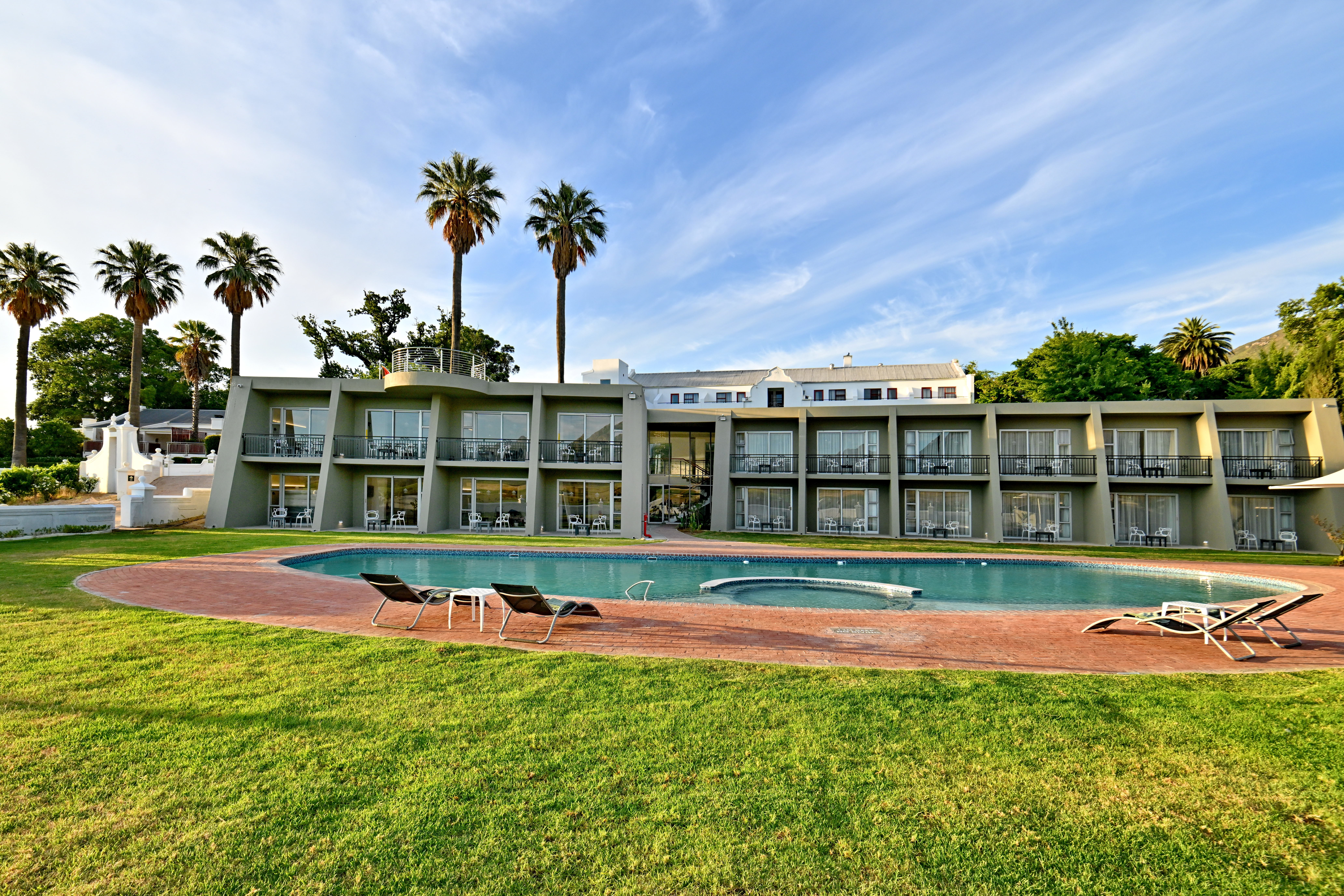 Guesthouse — photo 1