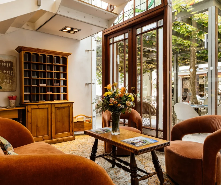 Oude Werf Hotel Oldest Hotel in South Africa (2)