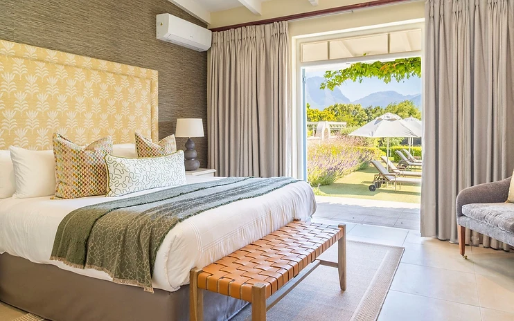 Poolside Deluxe Rooms — photo 1