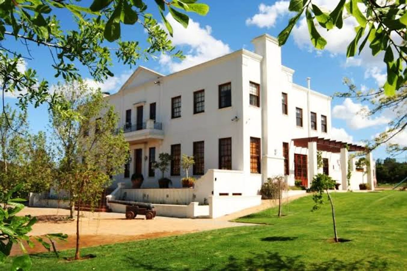 Mitre's Edge — Stellenbosch wine estate, Western Cape
