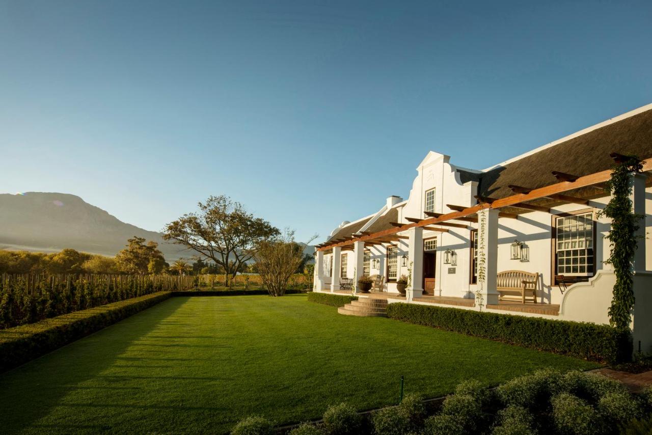 Three-Bedroom Villa — photo 1