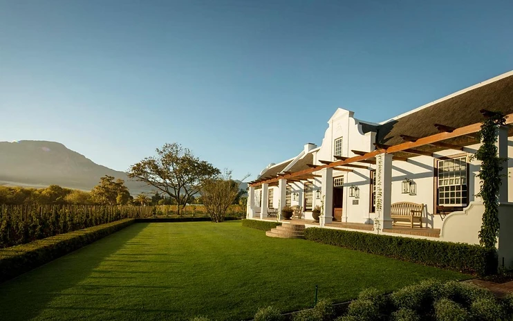 Three-Bedroom Villa — photo 1