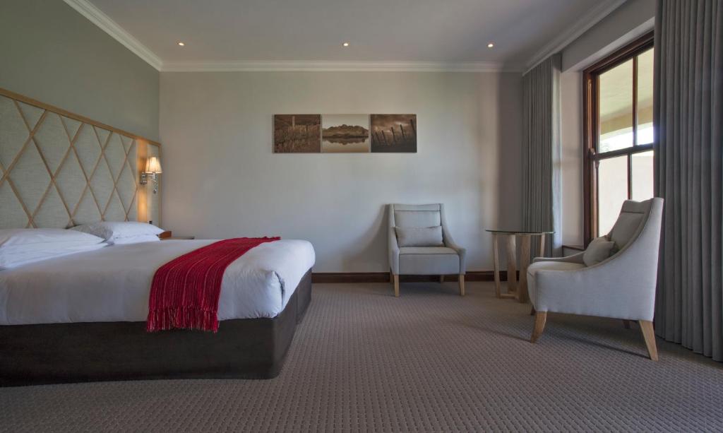 Signature Room — photo 1