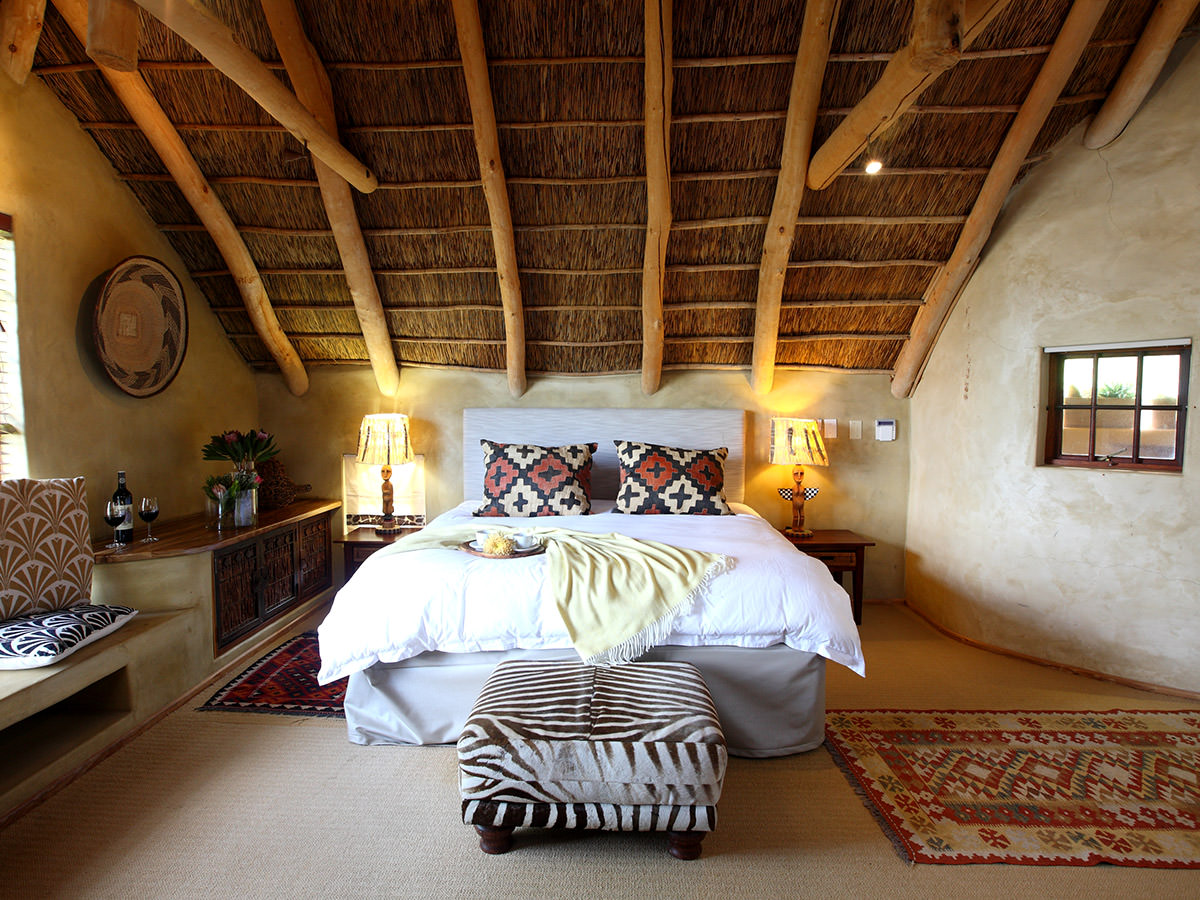 Master Room (Manor House) — photo 1