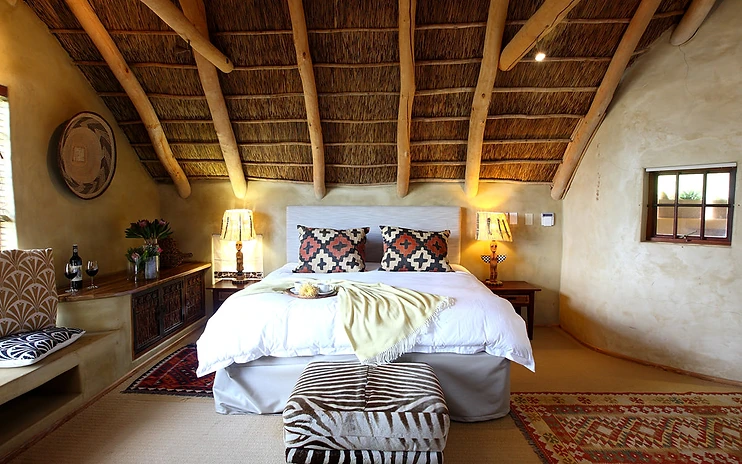 Master Room (Manor House) — photo 1