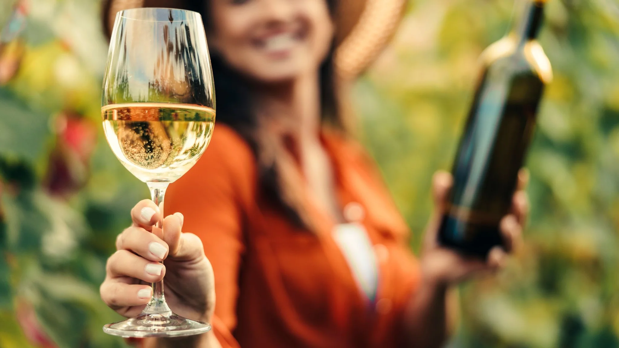 How White Wine is Made: From Vine to Glass