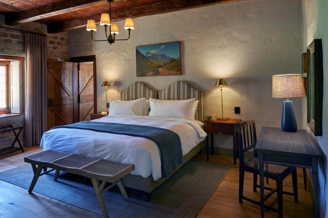 Manor House Superior Room — photo 1