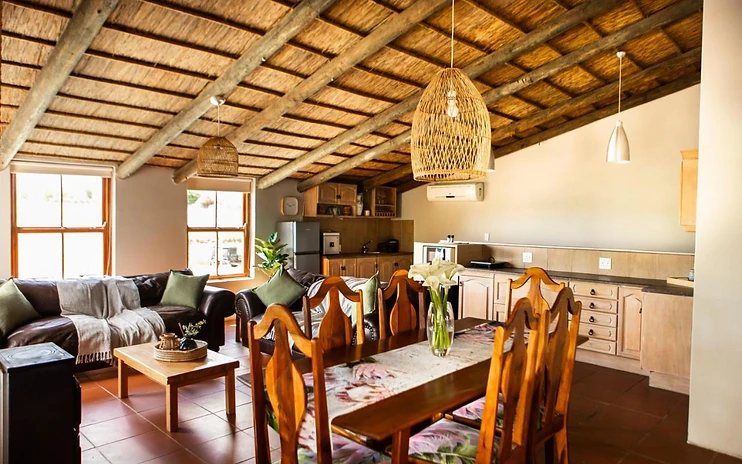 Quadruple Room with Balcony — photo 1