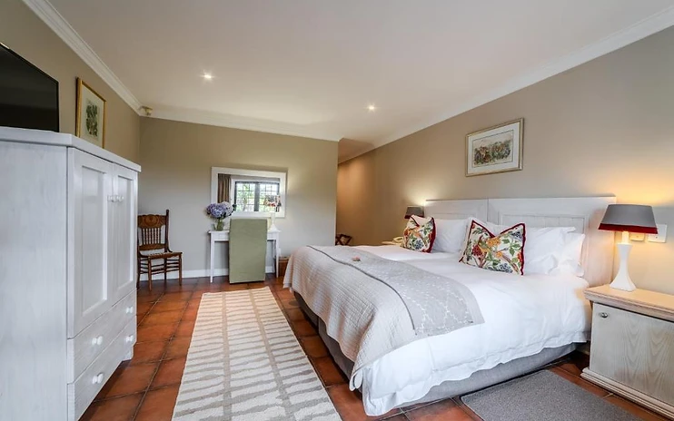 Standard Twin Room — photo 1