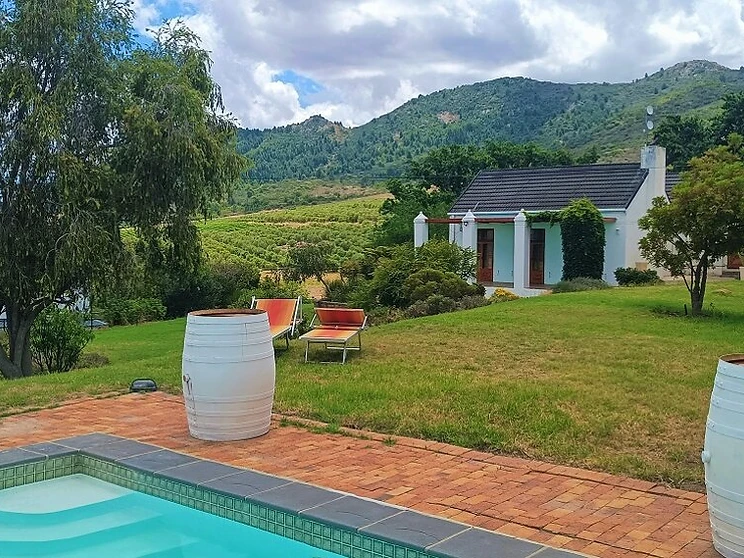 Accommodation at Ayama Wines in Paarl