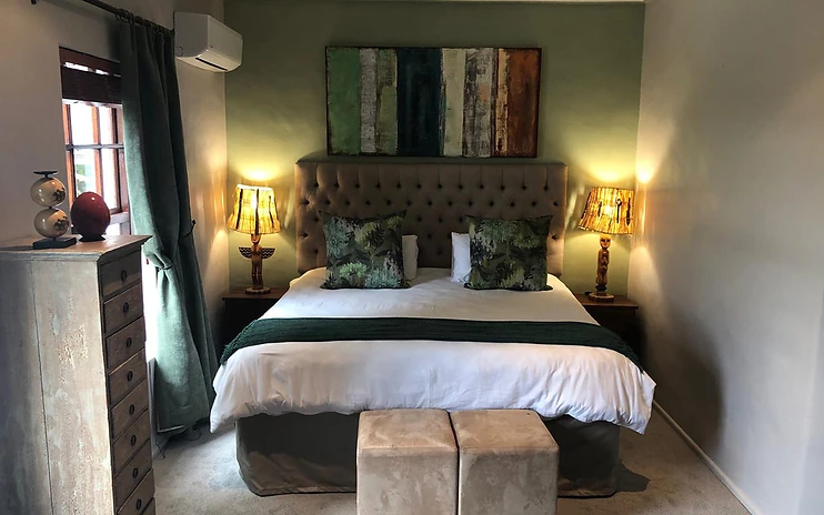Parlor (Manor House) — photo 1