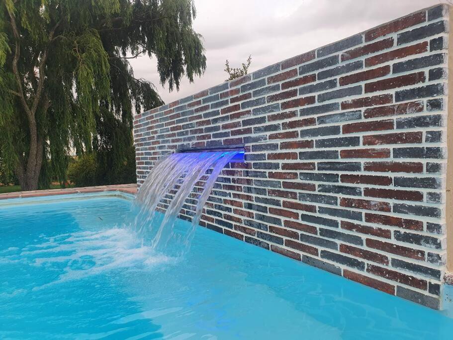 Villa — photo 1
