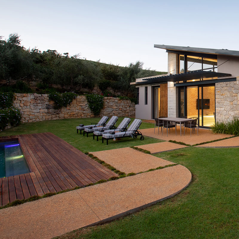 Garden Villa — photo 1