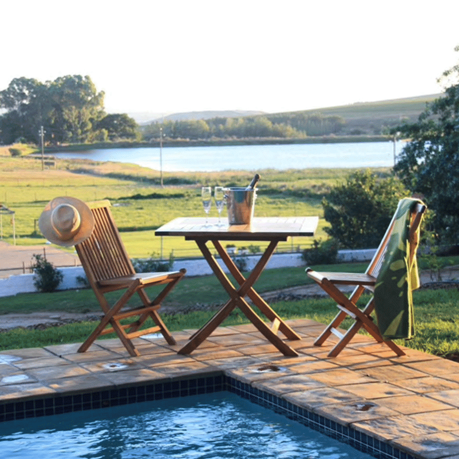Spacious cottage — photo 1