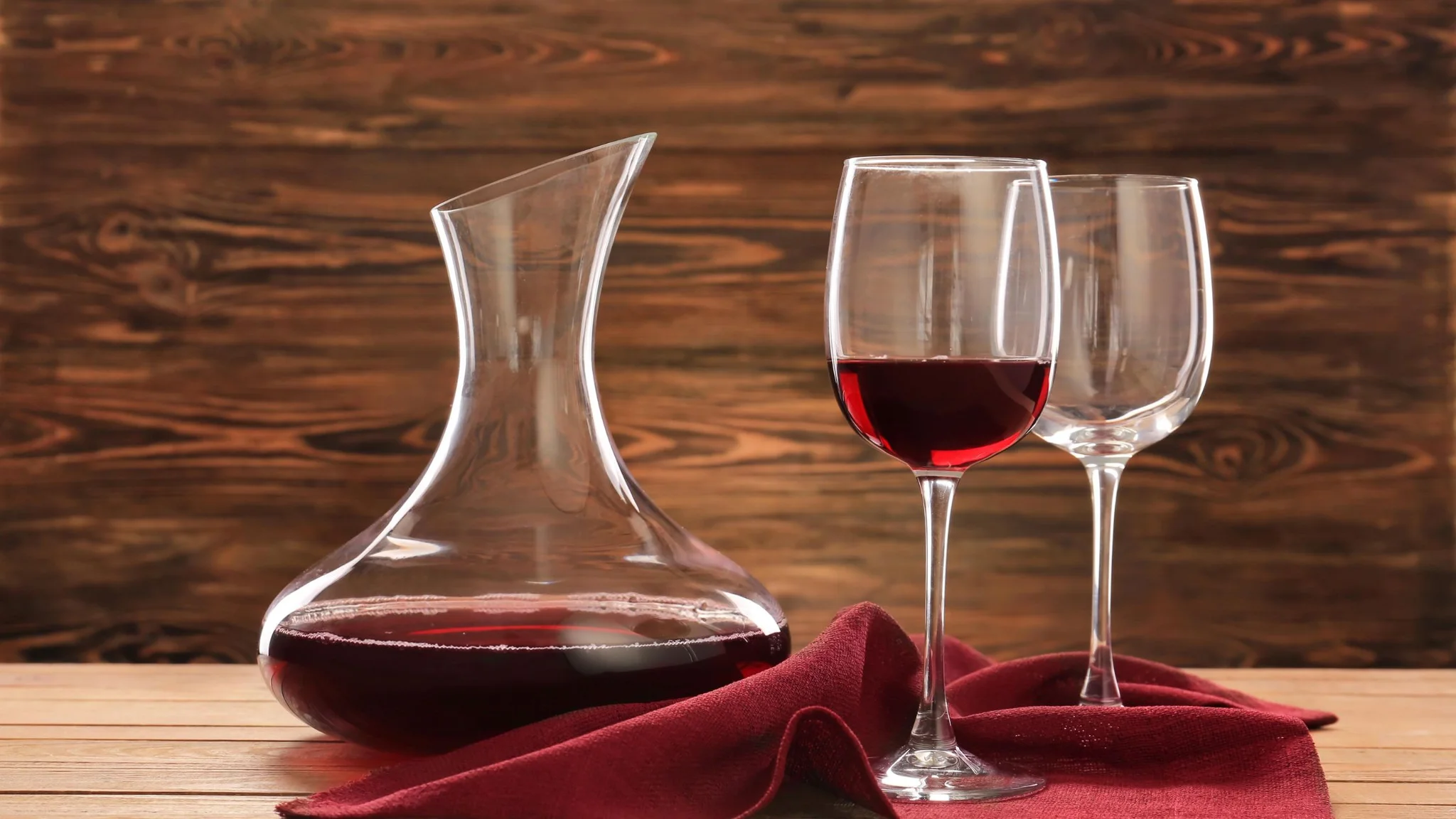 The Art of Decanting: Why, When, and How to Decant Wine