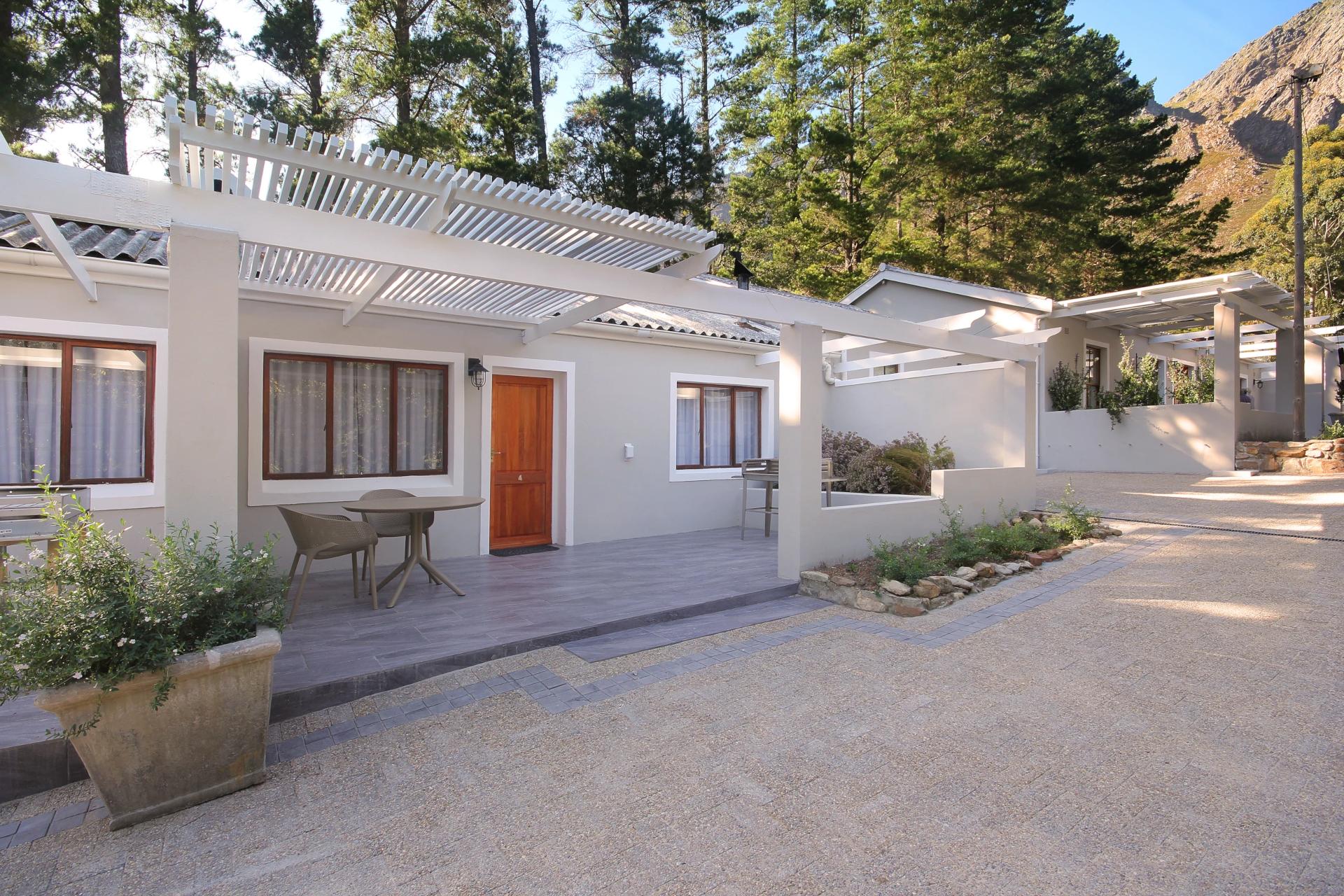 Cottage 4 — photo 1