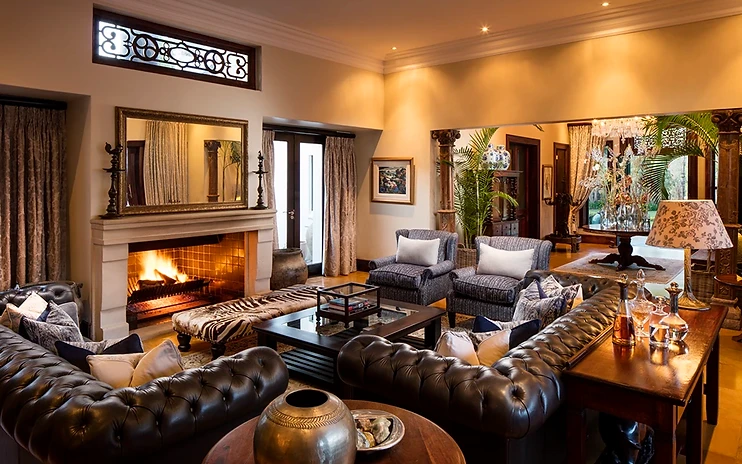 The Manor House — photo 1