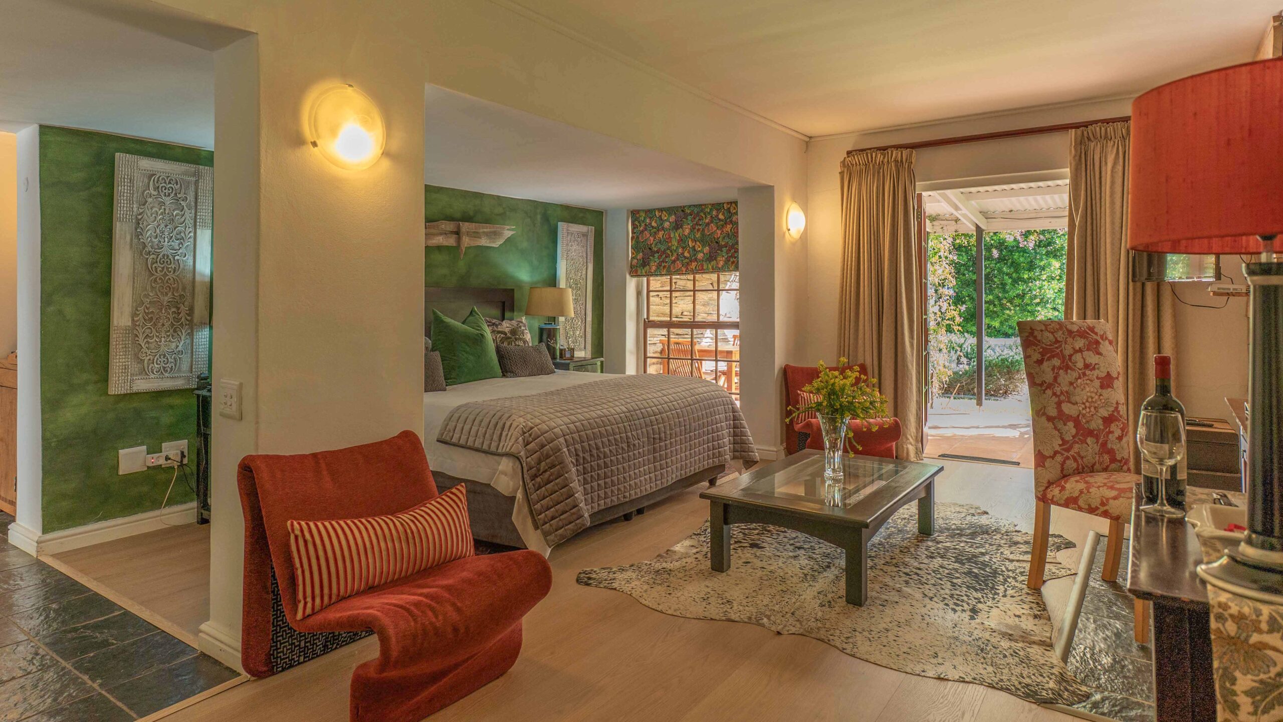 Manor Garden Suite — photo 1