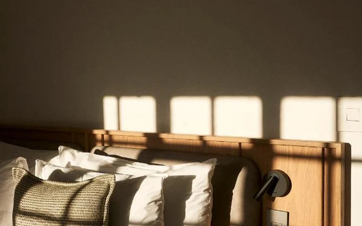 Cottage — photo 1