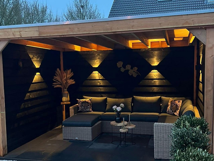 Overkapping door Heuverling Hoveniers