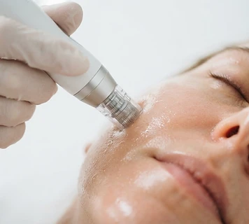 Aesthetics & Advanced Skin