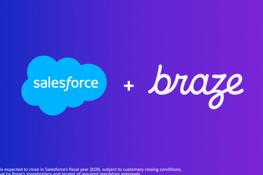 Logo Salesforce i logo Braze połączone znakiem plus na fioletowo-niebieskim gradiencie, z drobną informacją o planowanym zamknięciu transakcji