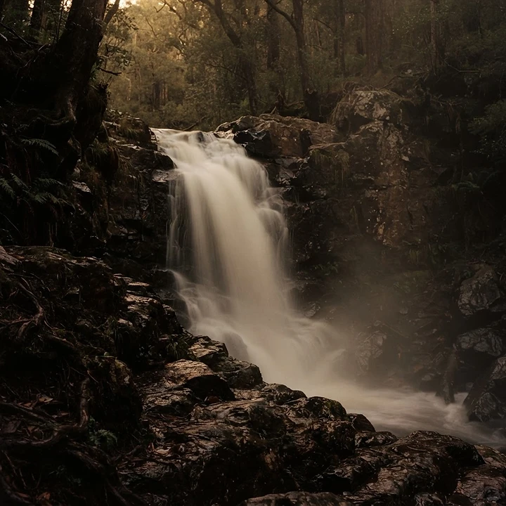Waterfall, Falling Slow