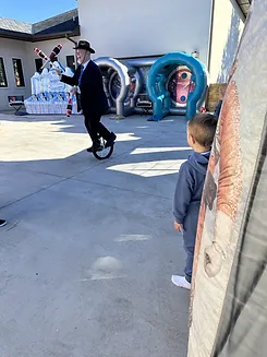 Magician at an Oklahoma City event