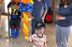 Balloon Twisters at an Oklahoma event