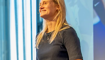 Anouk Vetter
