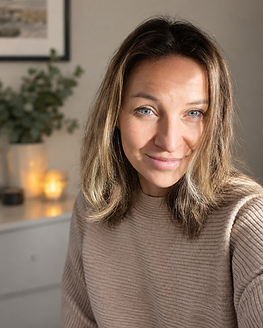 A warm, grounded portrait of the practitioner