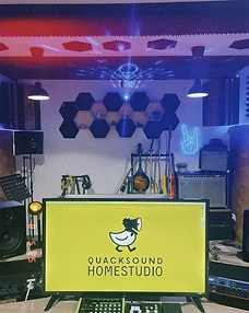 Sesión en el estudio Quacksound