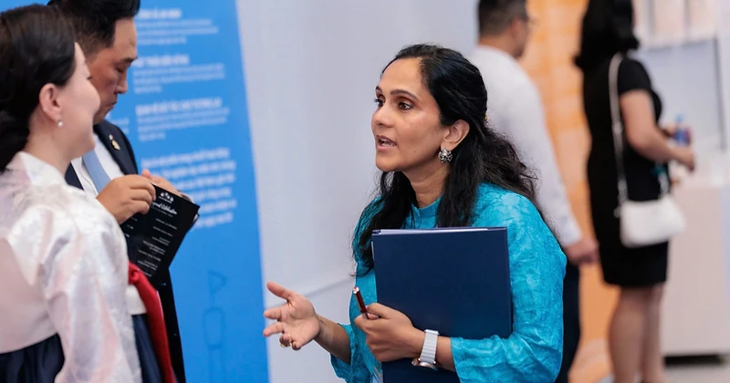 Nishel Turpin speaking at an international school conference event