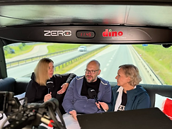 Rozmowa w autobusie Kanału Zero