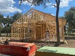 JB Construction carpentry work on a Central Texas build