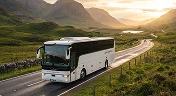 Explore the Best Long-Distance Coaches: Top Tips for Comfortable and Affordable Travel
