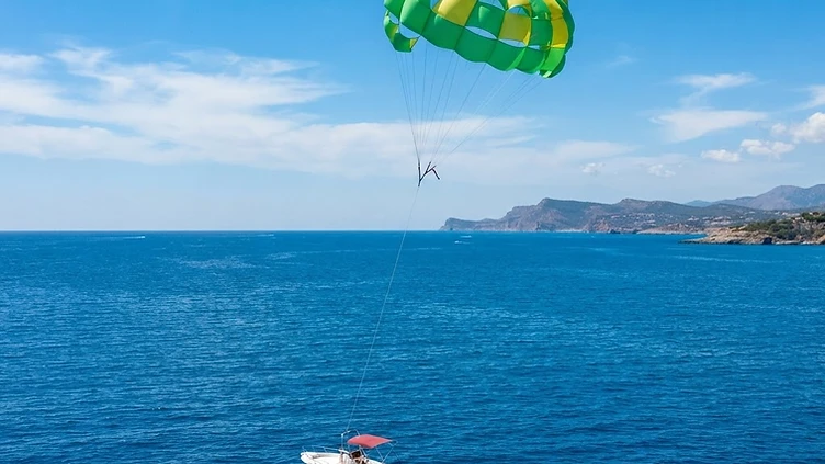 Gators Parasail — water-sports