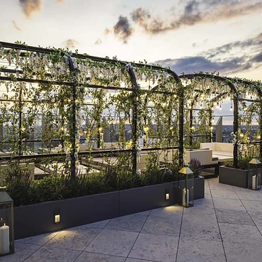Sky Lounge & Terrace 4